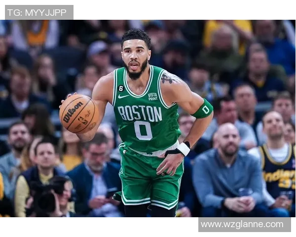 杰森塔图姆如何在NBA赛场上展现出超凡的领导力与进攻天赋